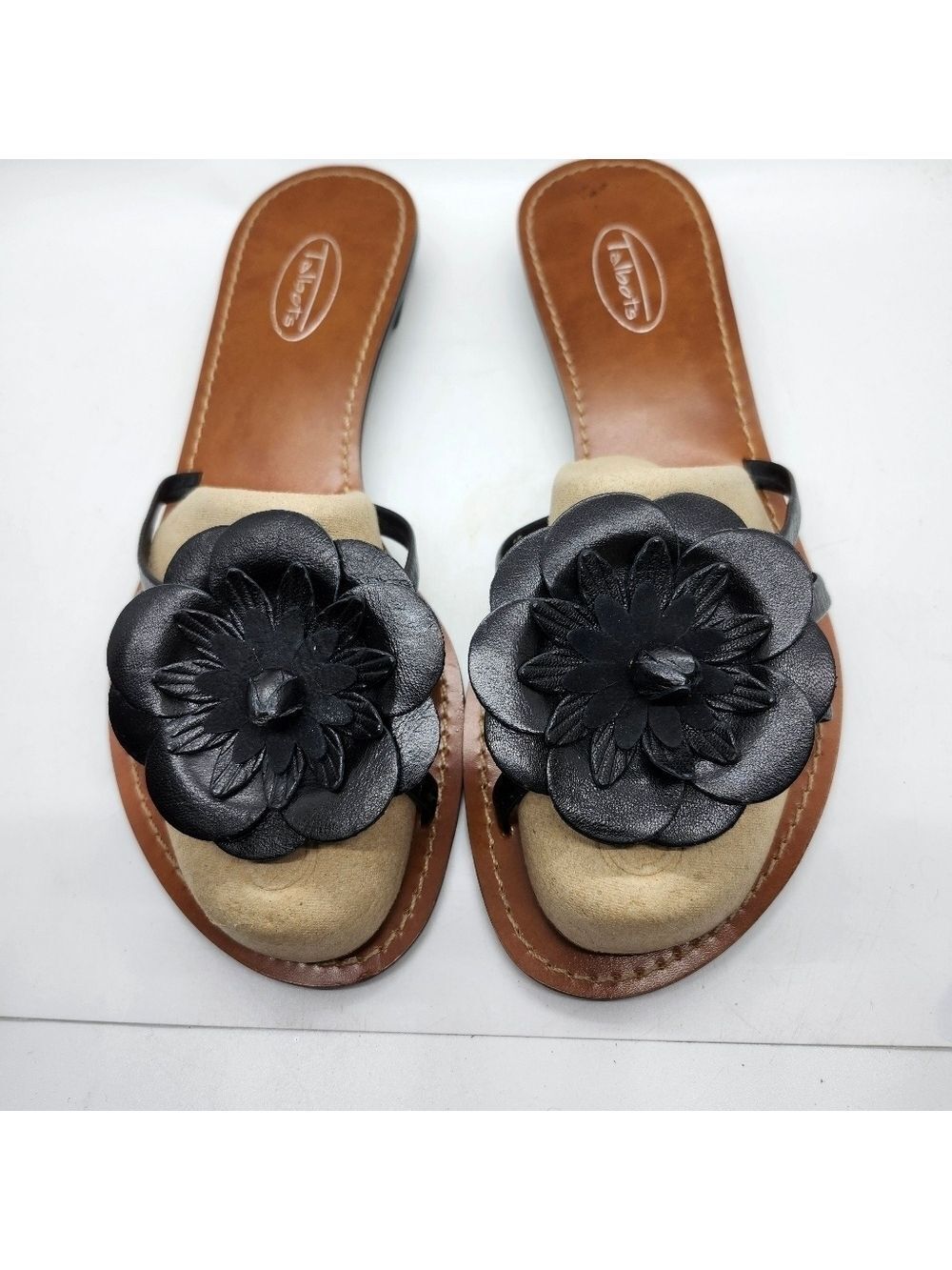 Talbots Black and Tan Floral Sandals Slip-On Style Sz 9b